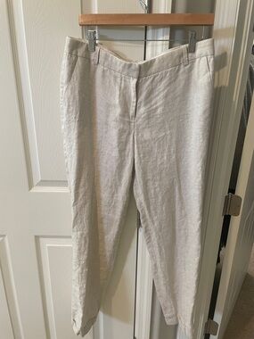 J. Crew Cafe Capri in Light Cream 8-tall